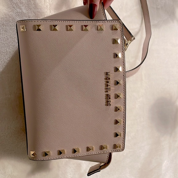 Michael Kors small side bag - Picture 2 of 4